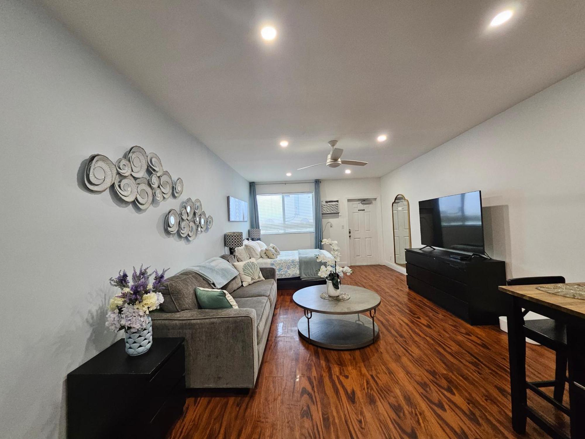 The Pearl Beachside Apartments On Hollywood Beach Pokoj fotografie